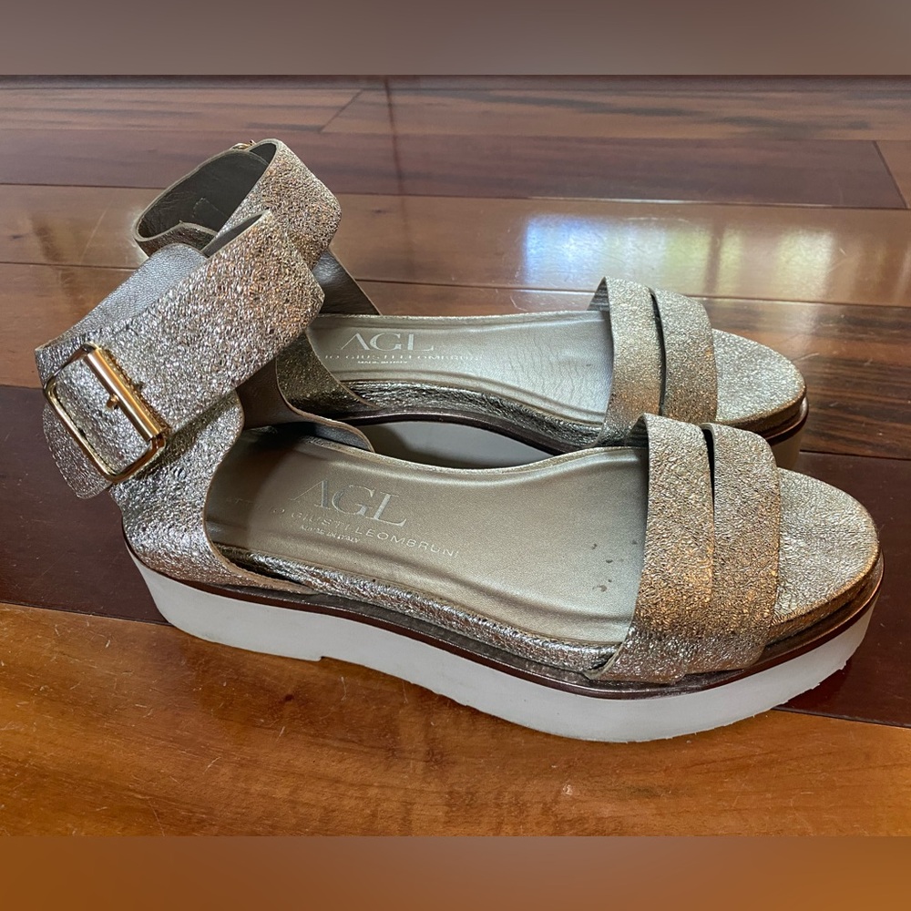 AGL Metallic Platinum Platform Sandals with Ankle Buckle.   37  (7.5)